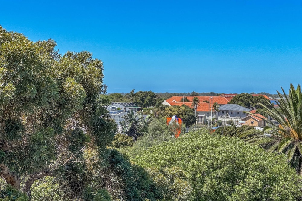 Apartment to rent in Port Elizabeth (Gqeberha) - 1PLZ1731621