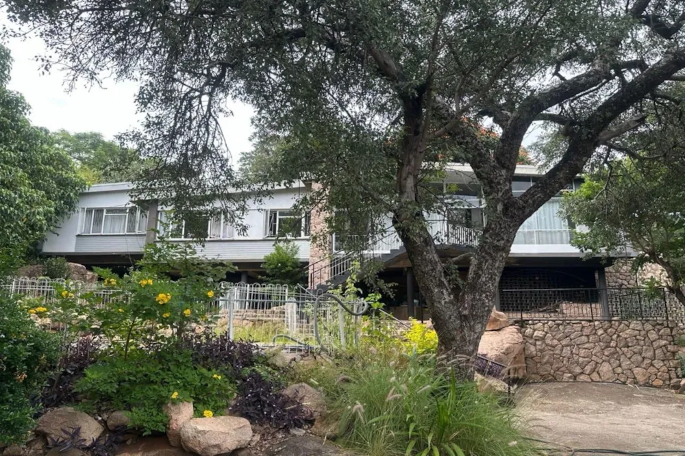 House for sale in Burnside, Bulawayo, Zimbabwe - 3ZB1731702