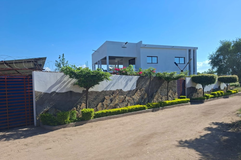 Double-storey house for sale in Moatize, Mozambique - 3MQ1731718