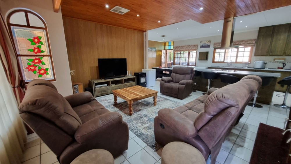 House for sale in Vanderkloof - 1KK1731867