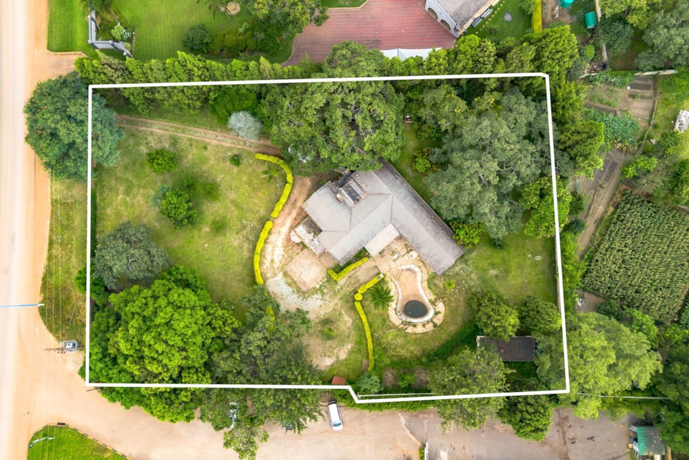 House for sale in Chisipite, Zimbabwe - 3ZB1731795