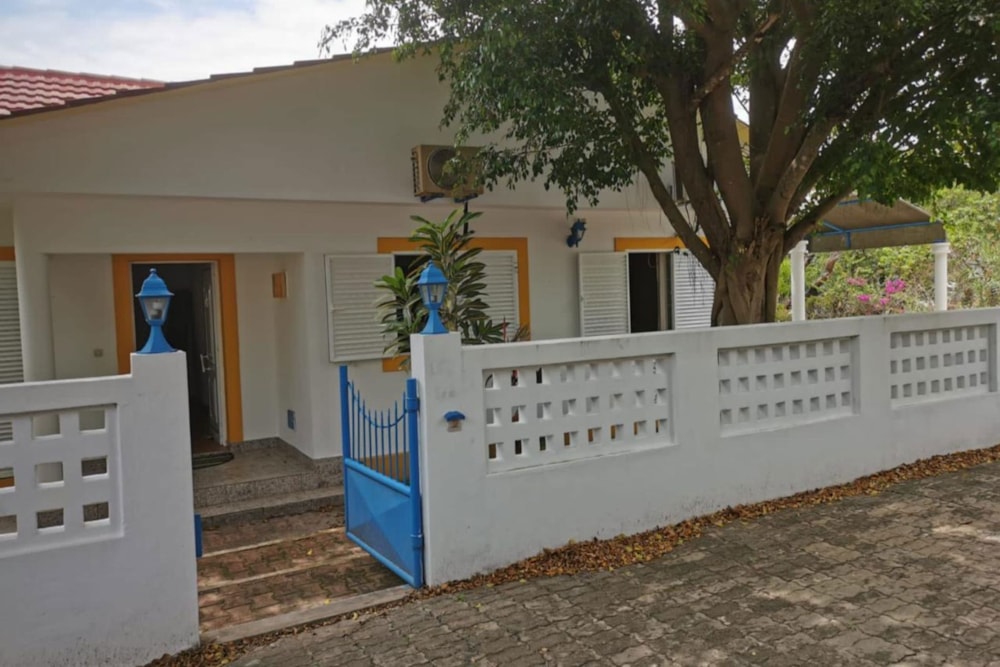 Beach bungalow sold in Bilene, Mozambique - 3MQ1731880