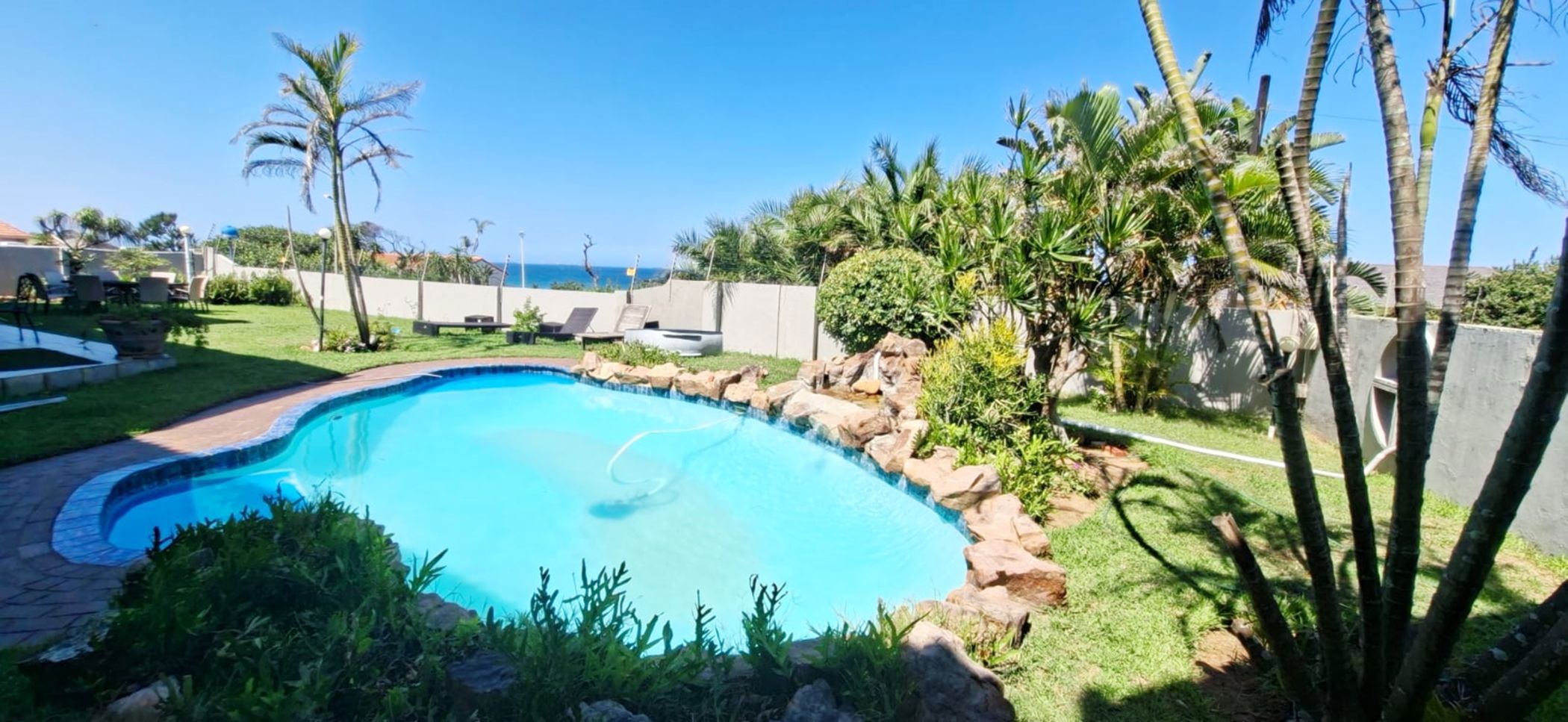 Cottage to rent in uMhlanga Rocks - 1ND1731851