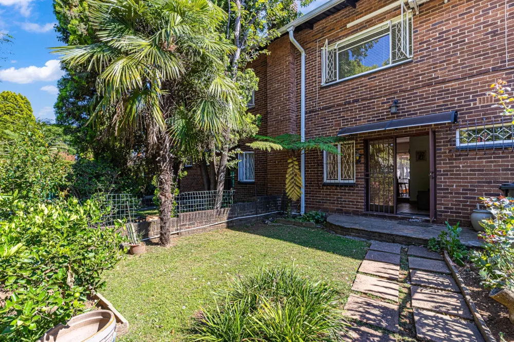 Townhouse sold in Farrarmere - EN1728286 Townhouse sold in Farrarmere - EN1728286