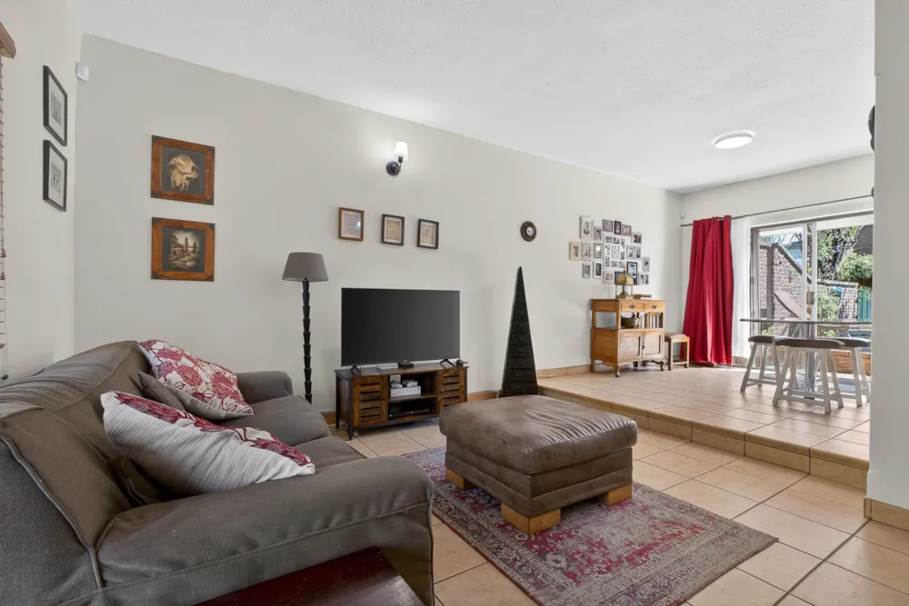 Townhouse sold in Farrarmere - EN1728286 Townhouse sold in Farrarmere - EN1728286