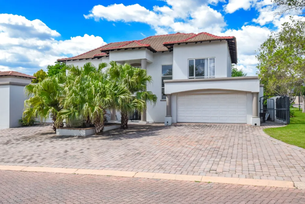 House sold in Cedar Lakes - FW1728893