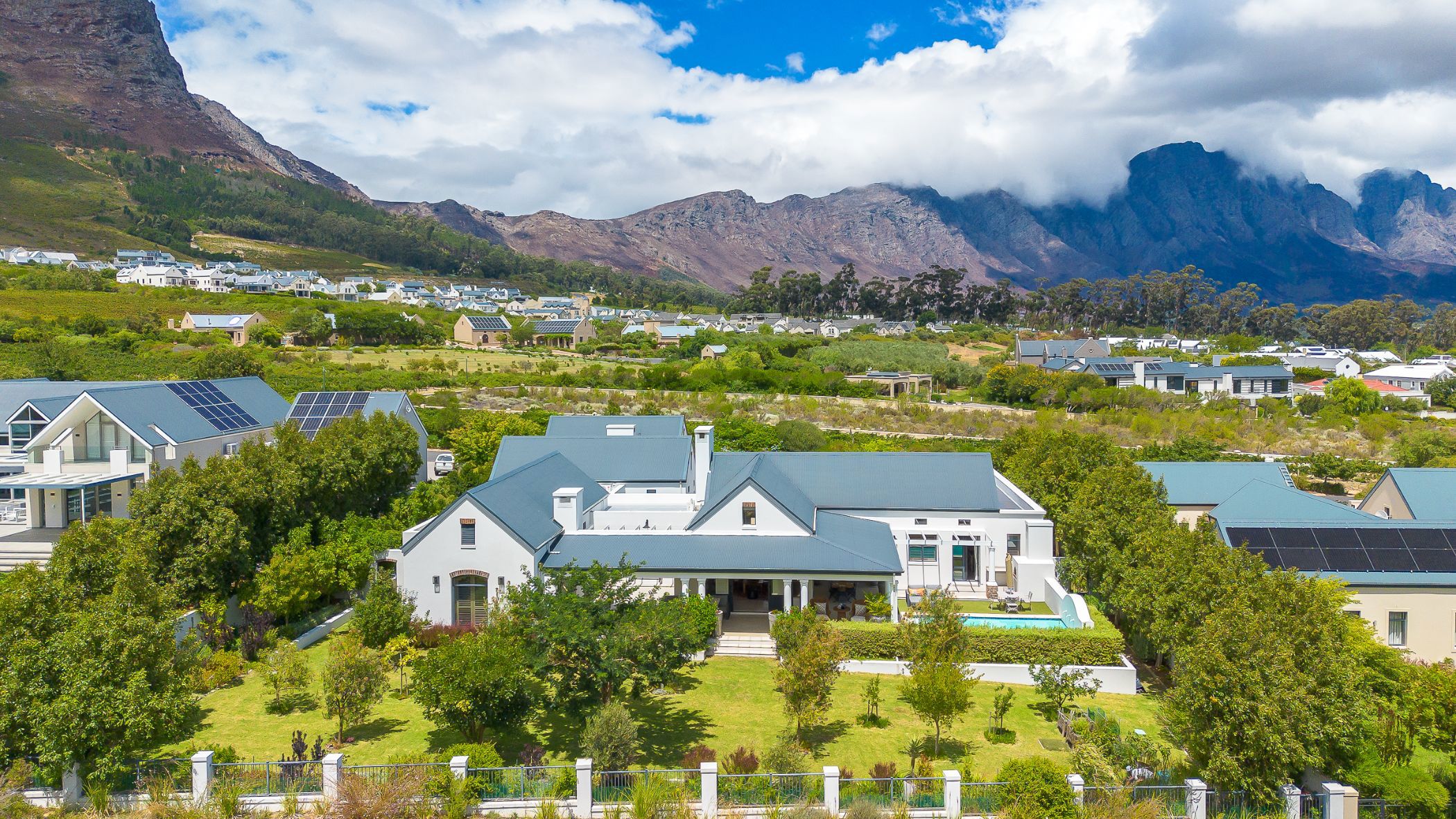 Security estate home for sale in Franschhoek - FWI1730533