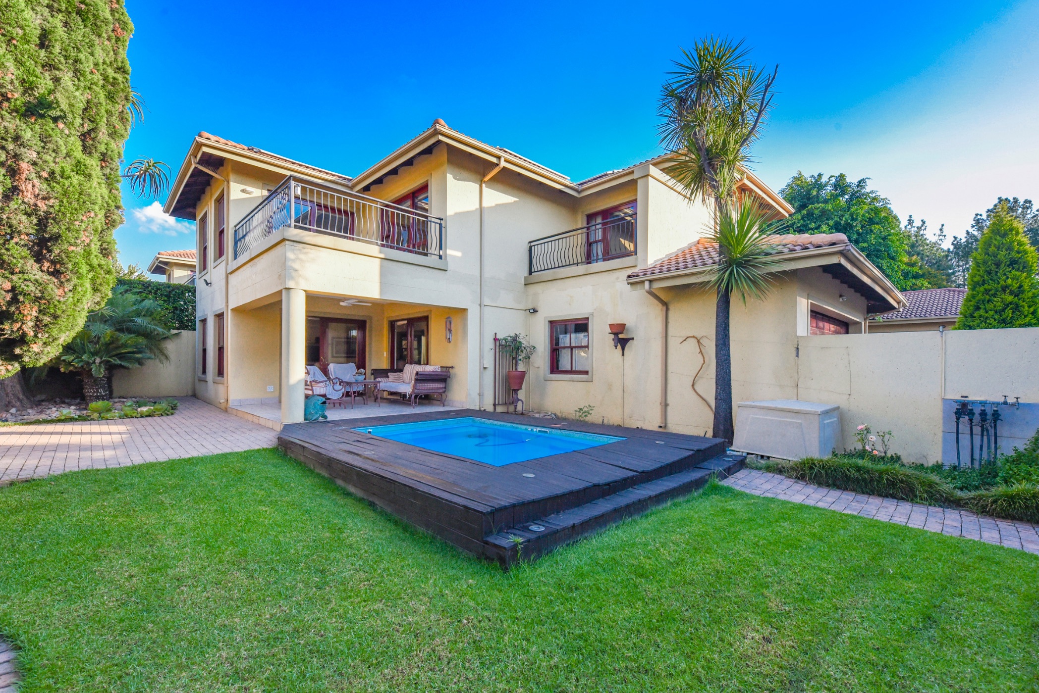 Double-storey cluster to rent in Broadacres - FYL1731676