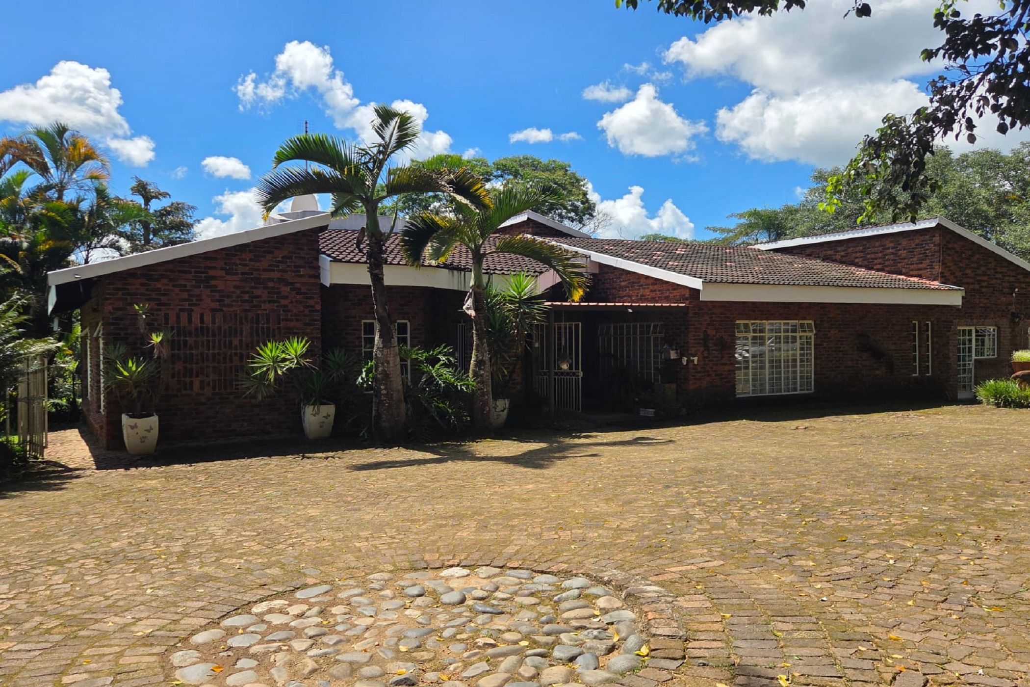 House for sale in Lushof A H - 1TA1729575