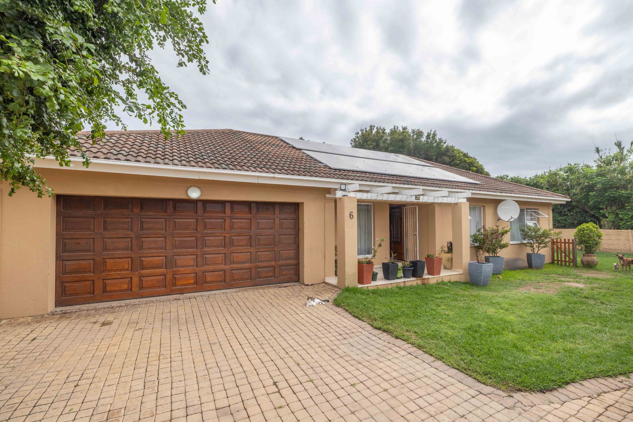 Security complex home for sale in West Bank, Port Alfred - 1PF1730513