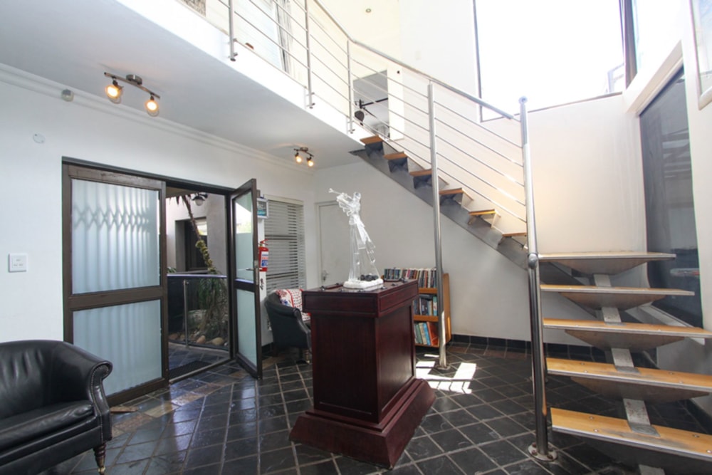 Double-storey house for sale in Big Bay - 1TV1731834