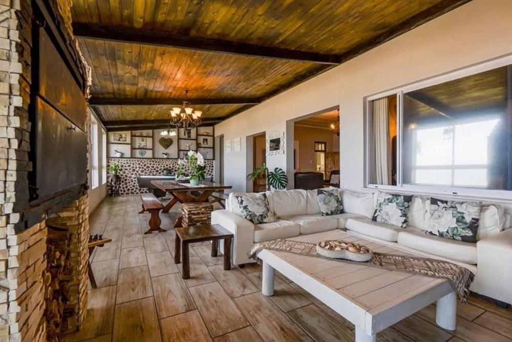 Townhouse for sale in Illovo Beach - 1WB1729983