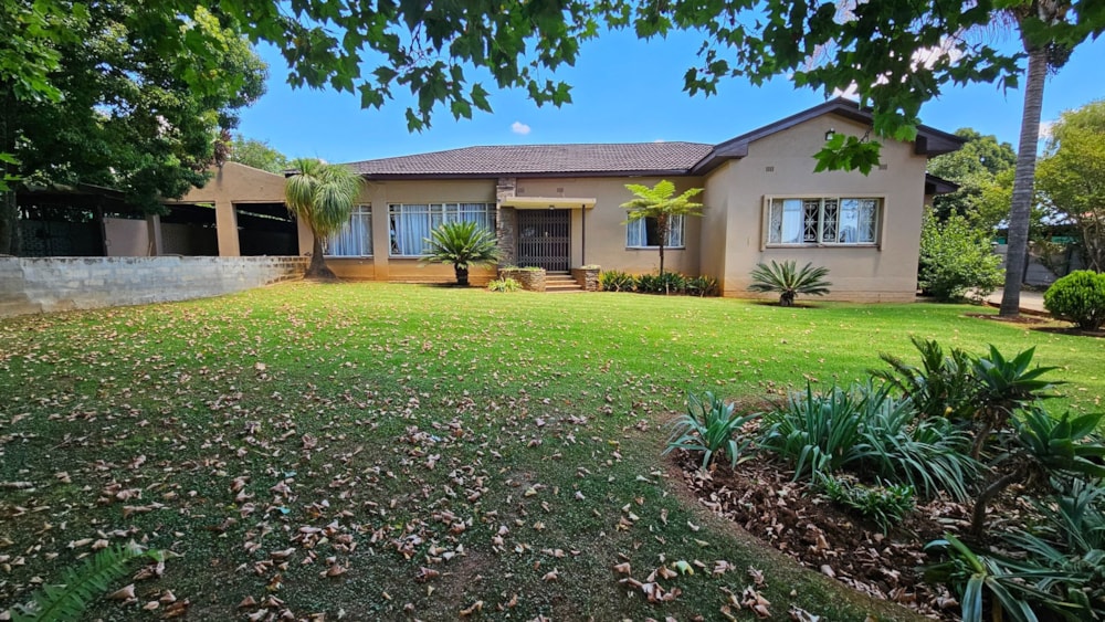 House to rent in Lydenburg (Mashishing) - 1LY1739059 House to rent in Lydenburg (Mashishing) - 1LY1739059