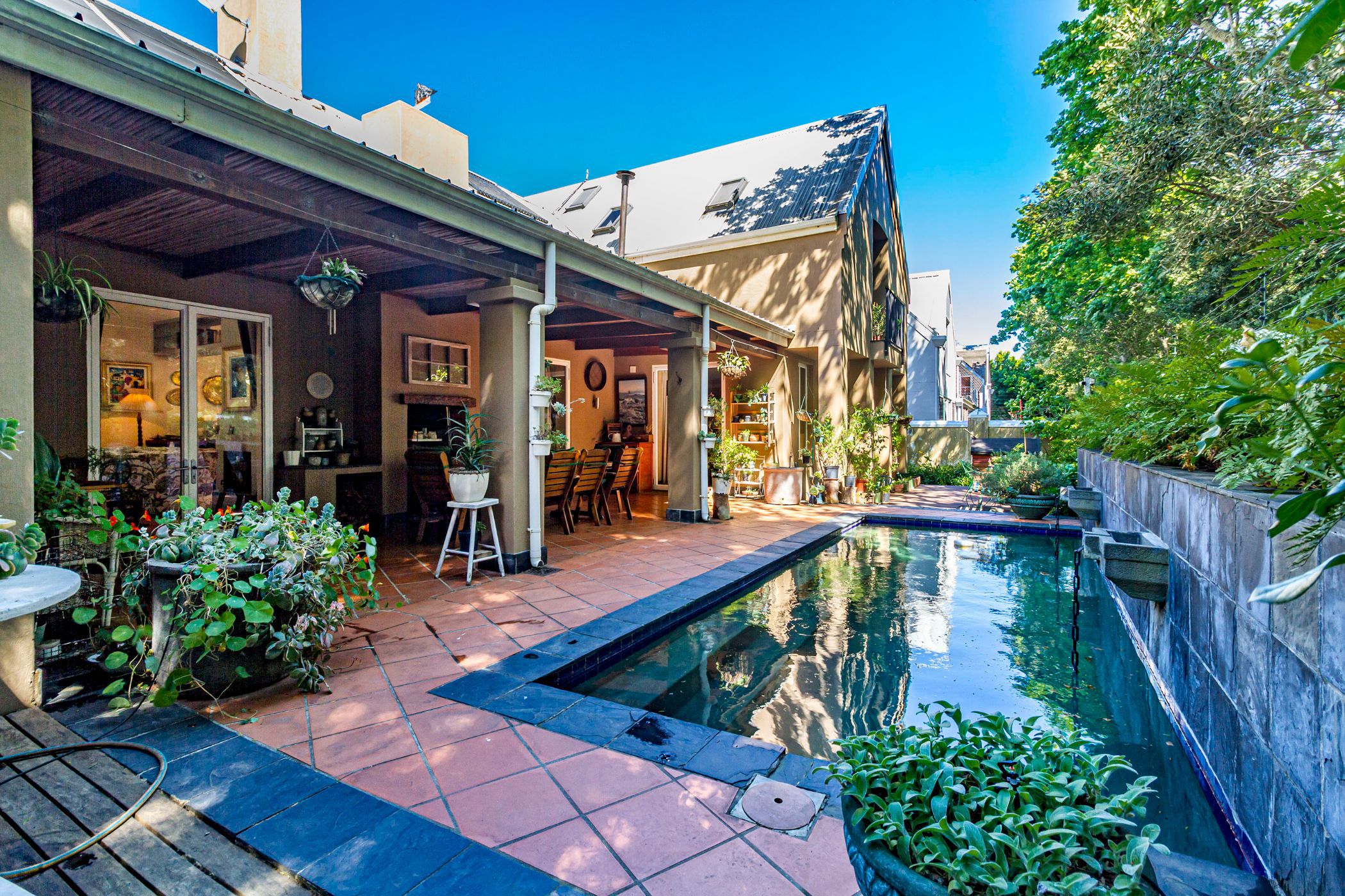 Security complex home for sale in Mostertsdrift - ST1717377