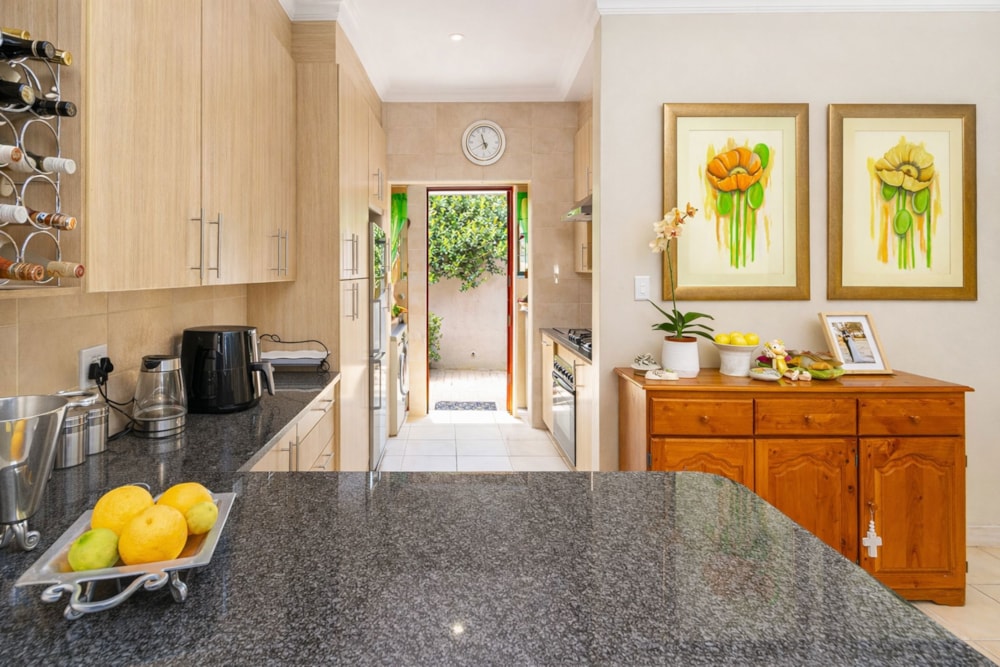 House for sale in Olympus AH - PT1728684