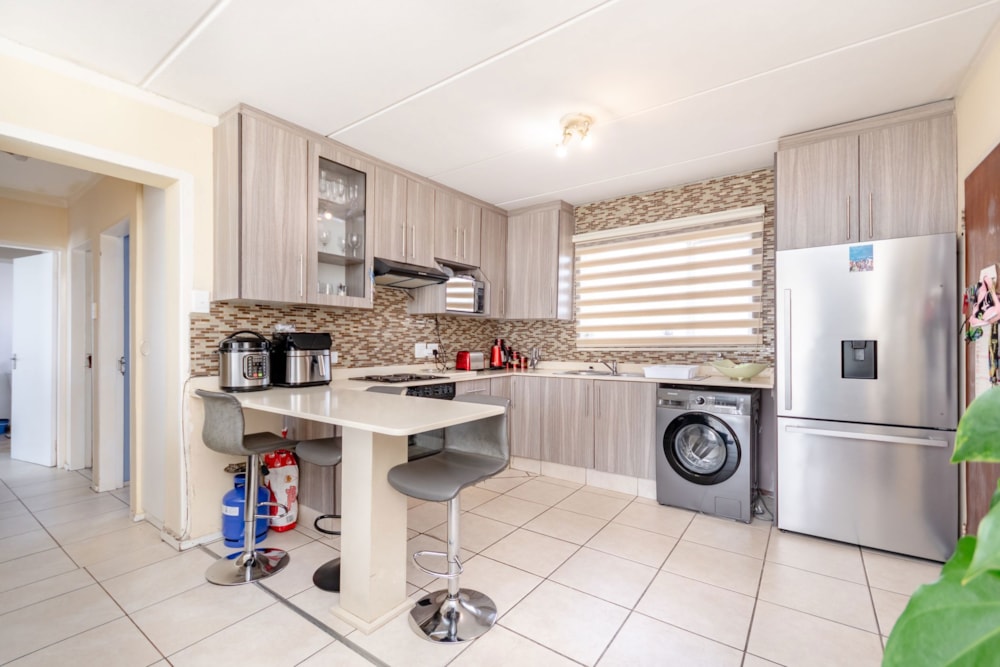 Apartment for sale in Benoni - EN1729894