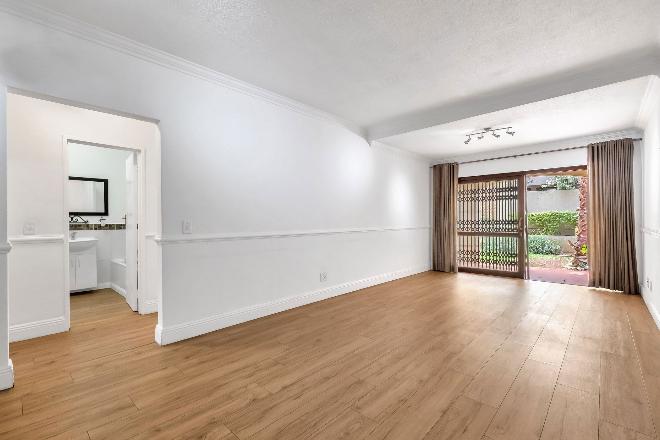 Apartment for sale in Melrose - HP1730894