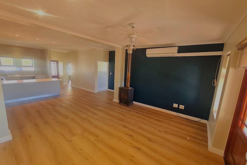 House to rent in Atlantic Beach Estate - 1TV1731785