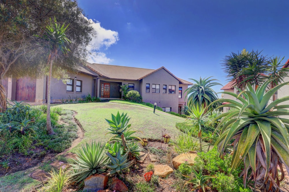 Golf estate house for sale in Mossel Bay Golf Estate - 1MB1730370