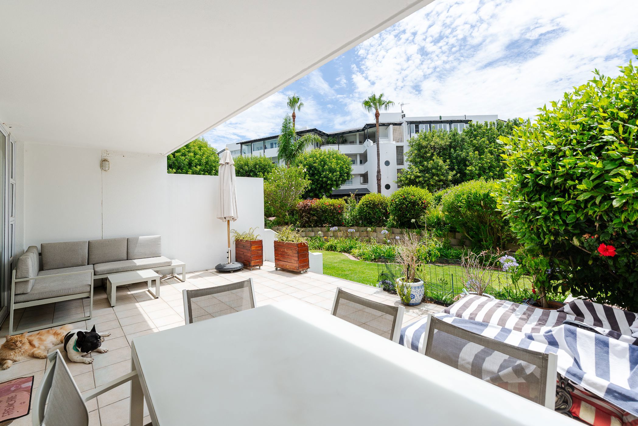 Apartment for sale in Mouille Point - AS1728309