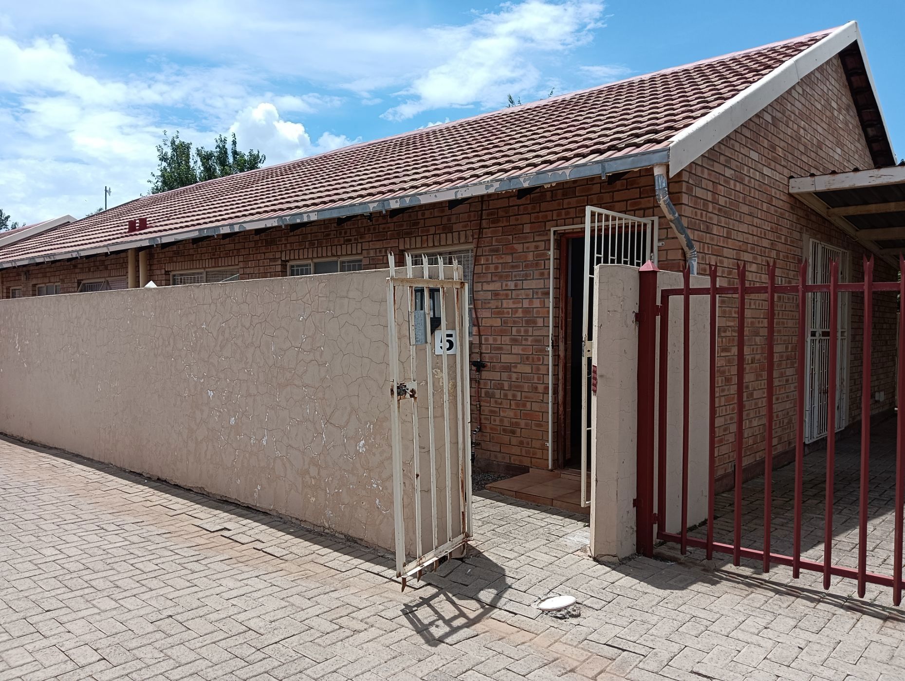 Townhouse let in Brandfort - 1BX1730390