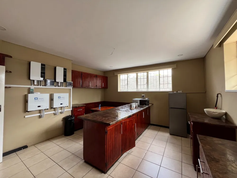 Commercial office to rent in Polokwane - 1PS1731376