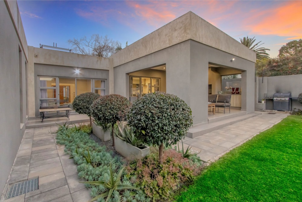 Single-storey cluster for sale in Oaklands, Johannesburg - HP1728198