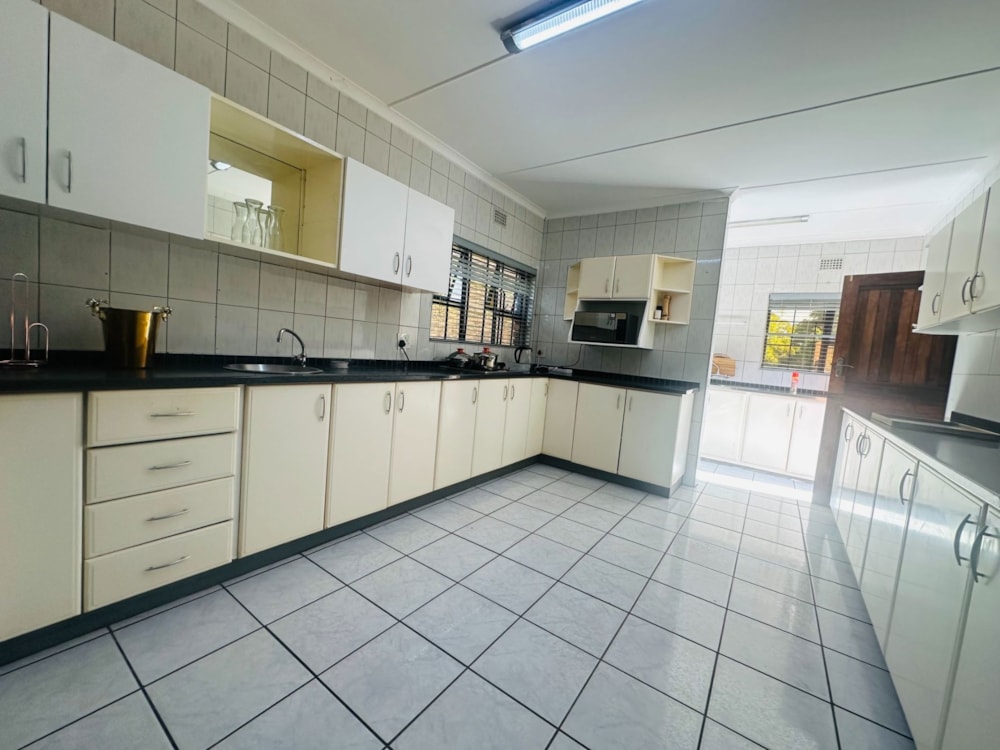 House to rent in Meer en See - 1RY1730148