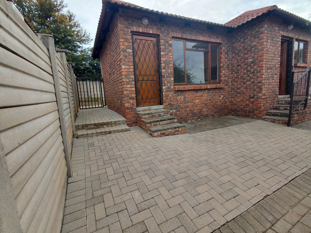 Townhouse for sale in Langenhovenpark - 1BX1729695