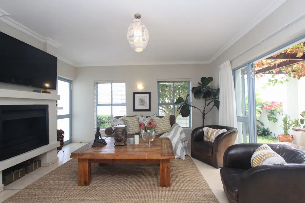 Security estate home sold in Big Bay - 1TV1729477 Security estate home sold in Big Bay - 1TV1729477