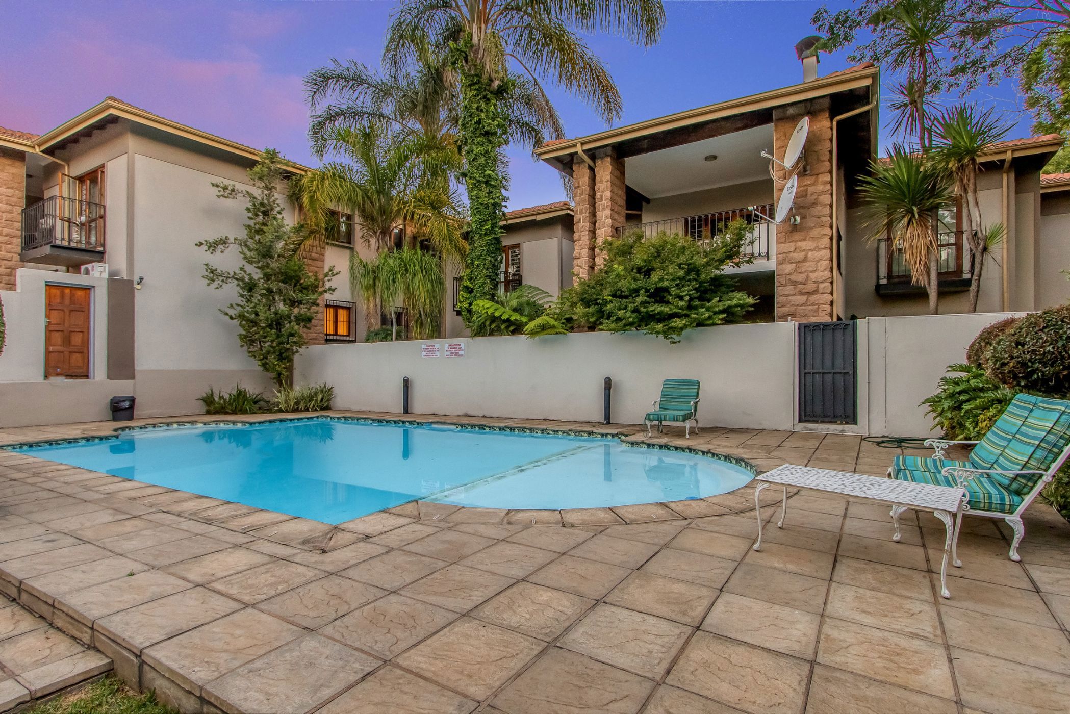 Cluster for sale in Waverley, Johannesburg - HP1728074