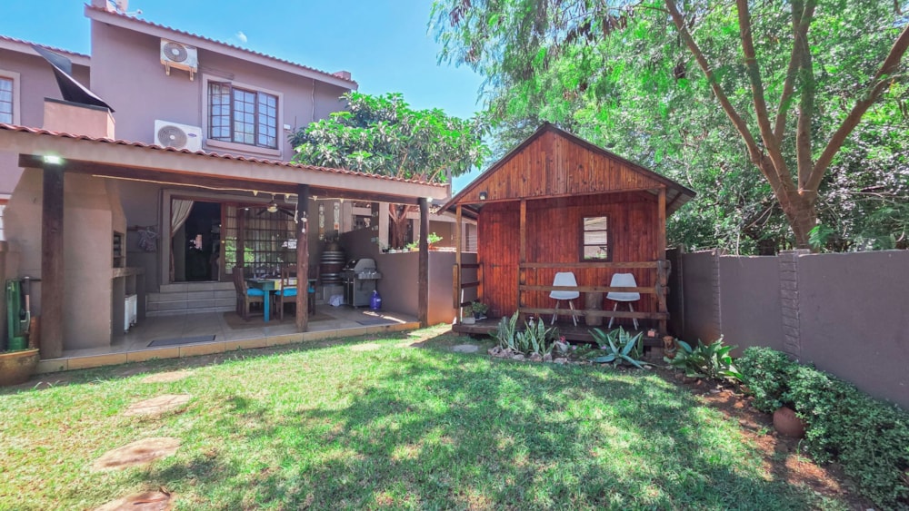 Townhouse for sale in Komatipoort - 1NK1730715