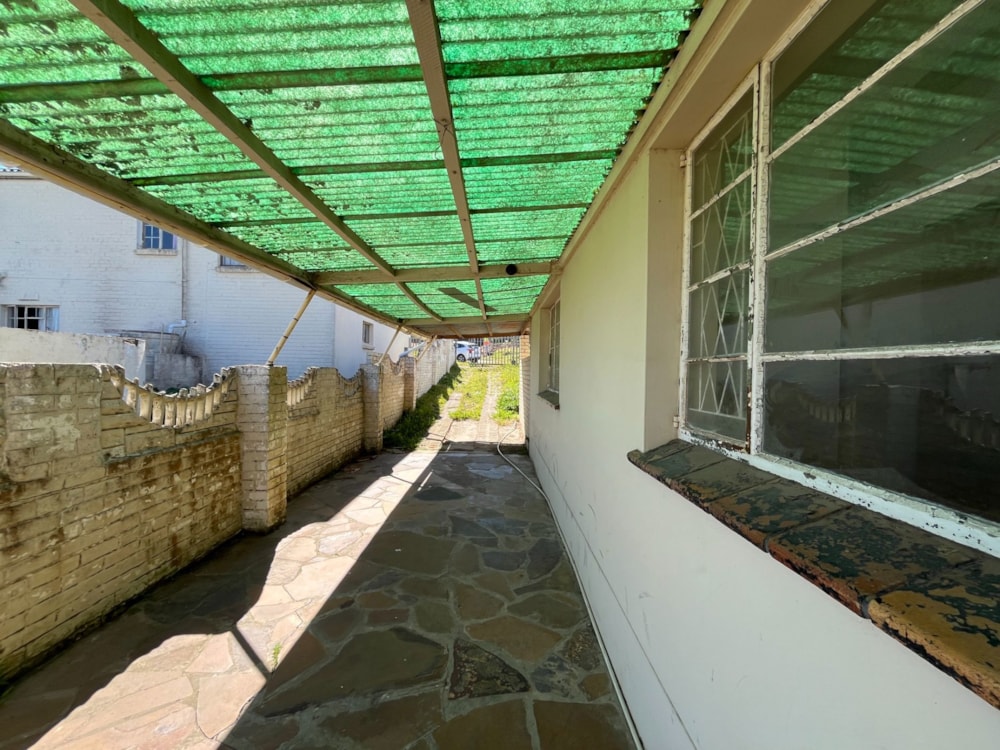 Commercial office for sale in East Bank - 1PF1264150