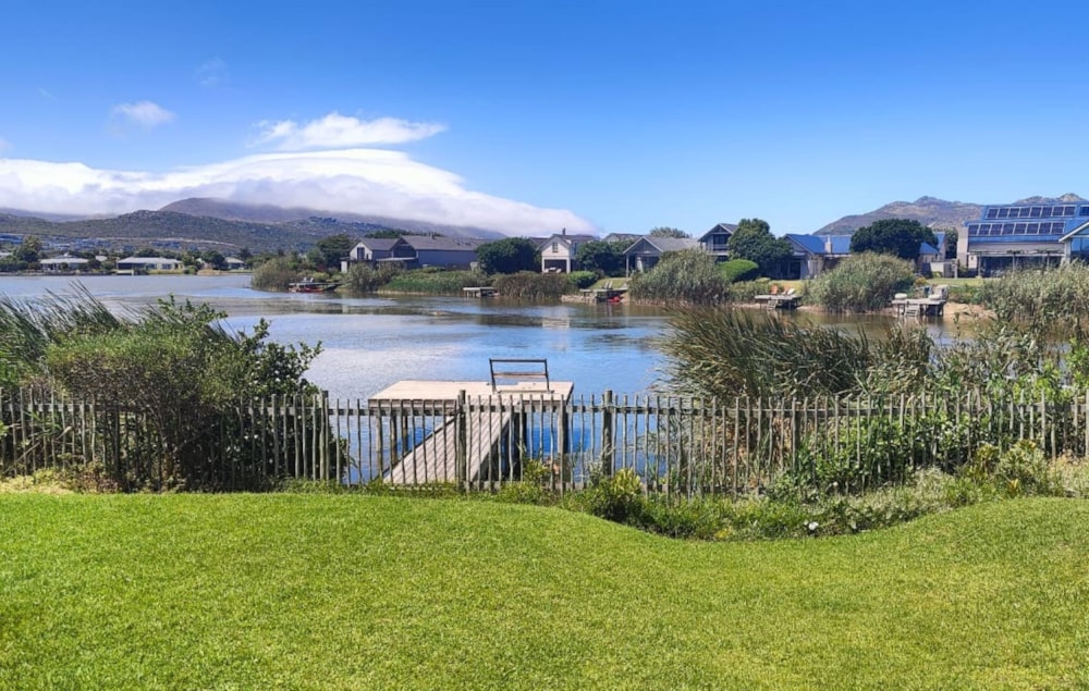 Double-storey house for sale in Lake Michelle - FH1729650