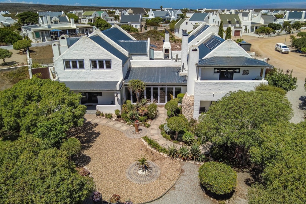 House for sale in Jacobsbaai - LA1731291