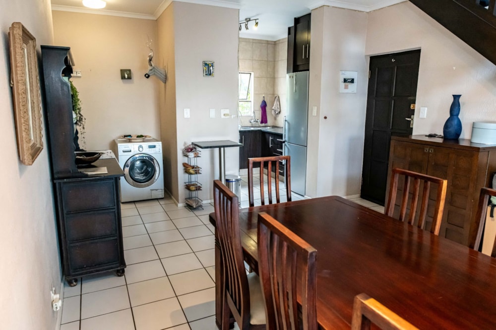 Loft to rent in Morningside, Sandton - JBL1730530 Loft to rent in Morningside, Sandton - JBL1730530