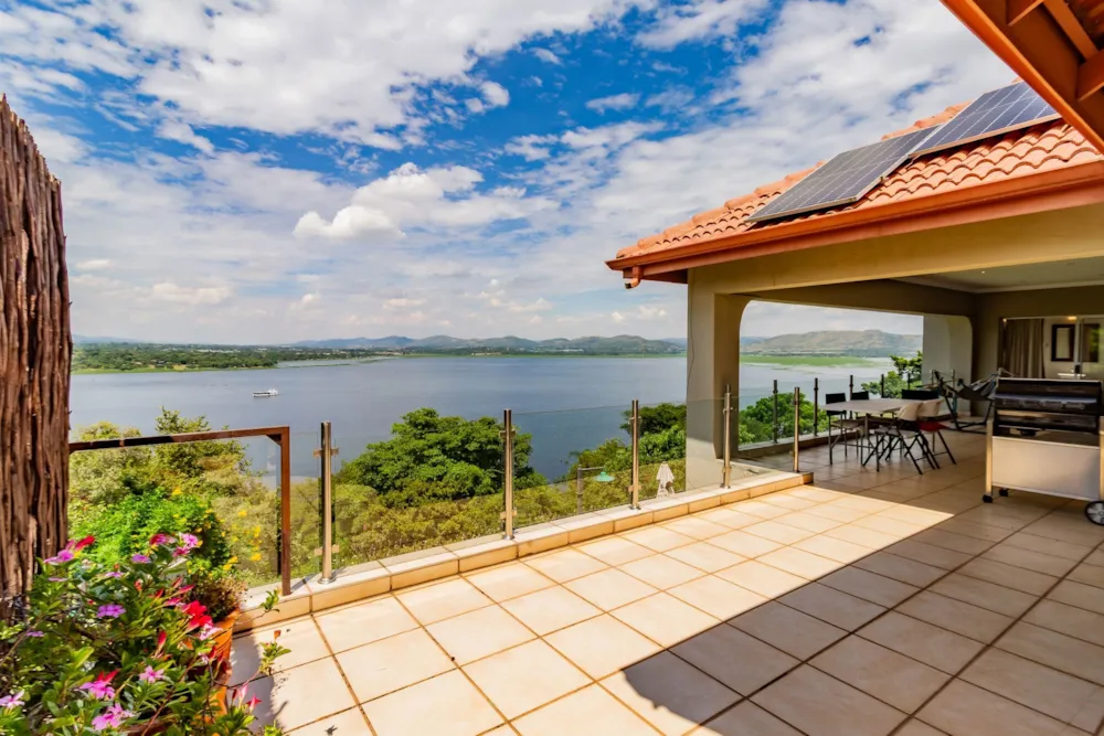 Double-storey house for sale in Kosmos - 1HR1731423 Double-storey house for sale in Kosmos - 1HR1731423