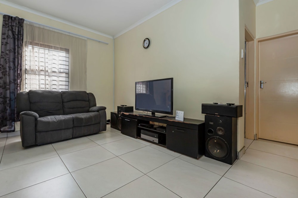 House for sale in Kew - 1JE1319345 House for sale in Kew - 1JE1319345