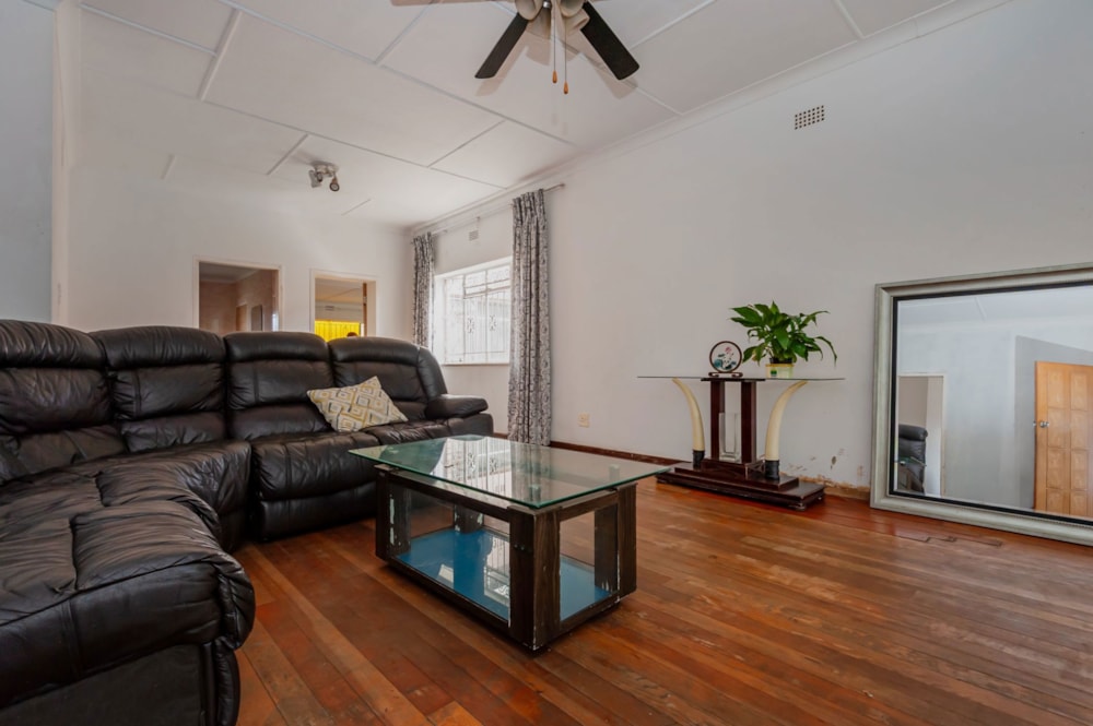 House for sale in Kew - 1JE1319345 House for sale in Kew - 1JE1319345