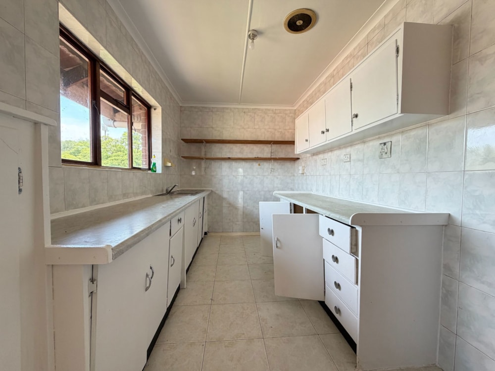 Multi-storey apartment to rent in Scottsville, Pietermaritzburg - 1PM1730873