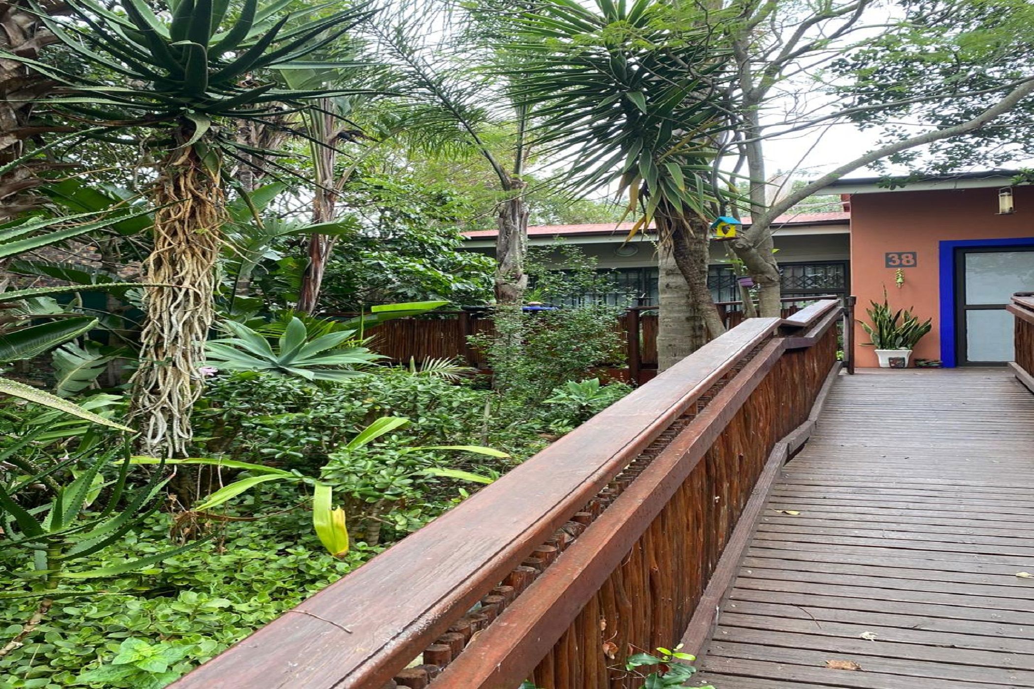 Garden apartment to rent in Aston Bay - 1JF1731042