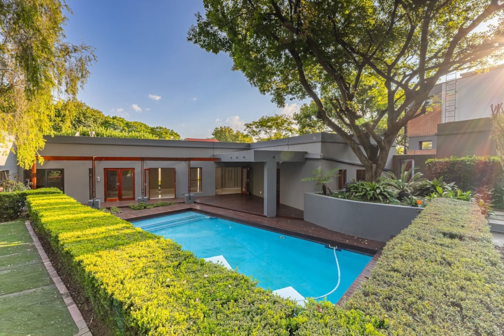 House for sale in Parktown North - HP1711143