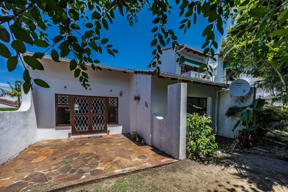 Townhouse for sale in Beacon Bay - 1EZ1729904 Townhouse for sale in Beacon Bay - 1EZ1729904