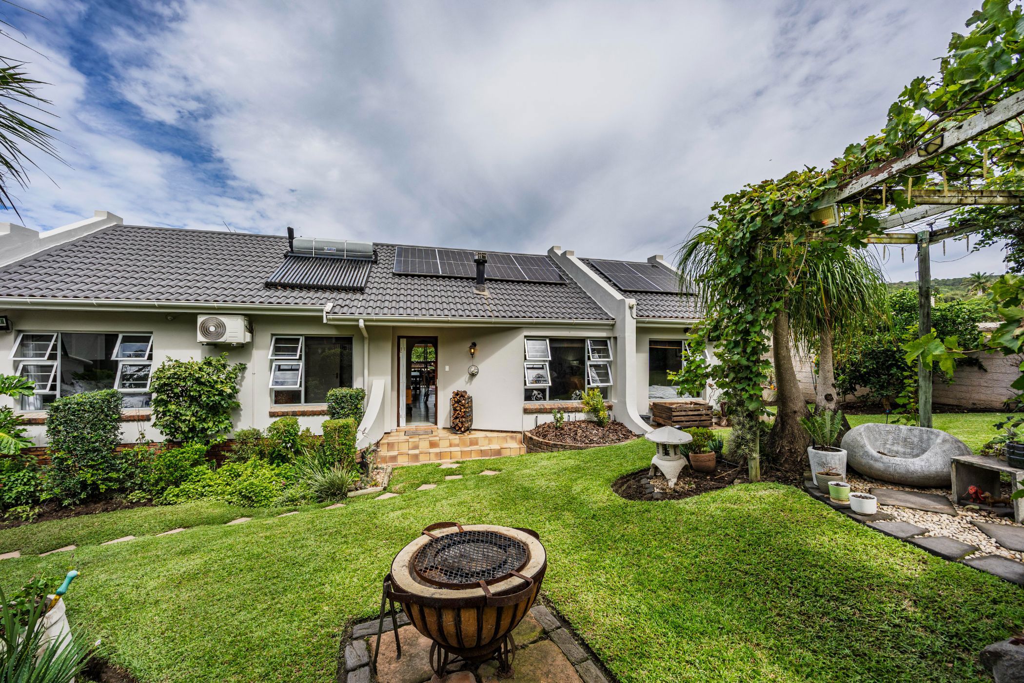 House for sale in Dorchester Heights - 1EZ1729957