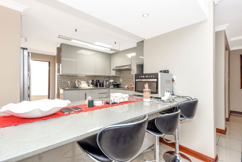 House for sale in Fourways Area - FW1729795