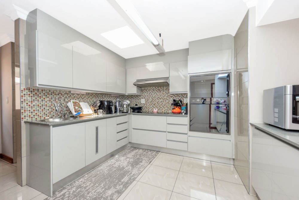 House for sale in Fourways Area - FW1729795