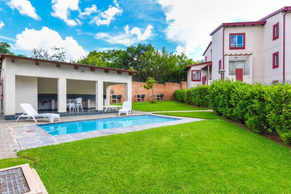 Apartment for sale in Fourways - FW1731379