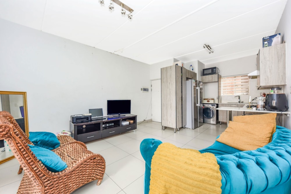 Apartment for sale in Fourways - FW1748180 Apartment for sale in Fourways - FW1748180