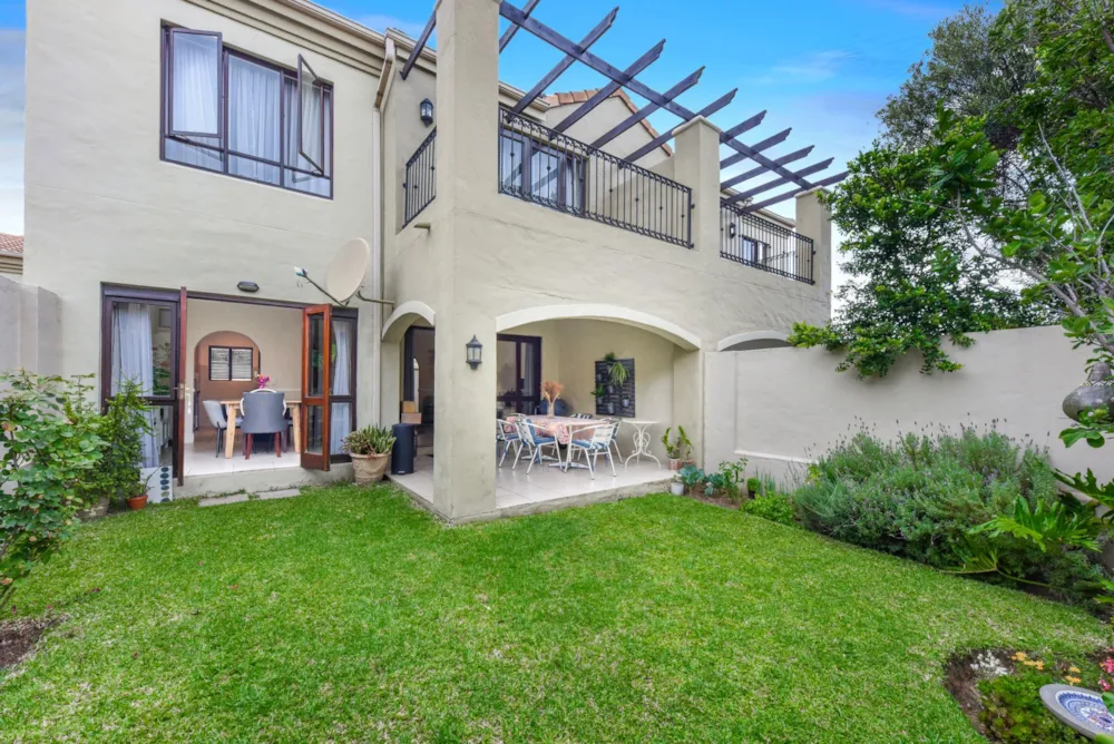 Apartment sold in Lonehill - FW1731457 Apartment sold in Lonehill - FW1731457