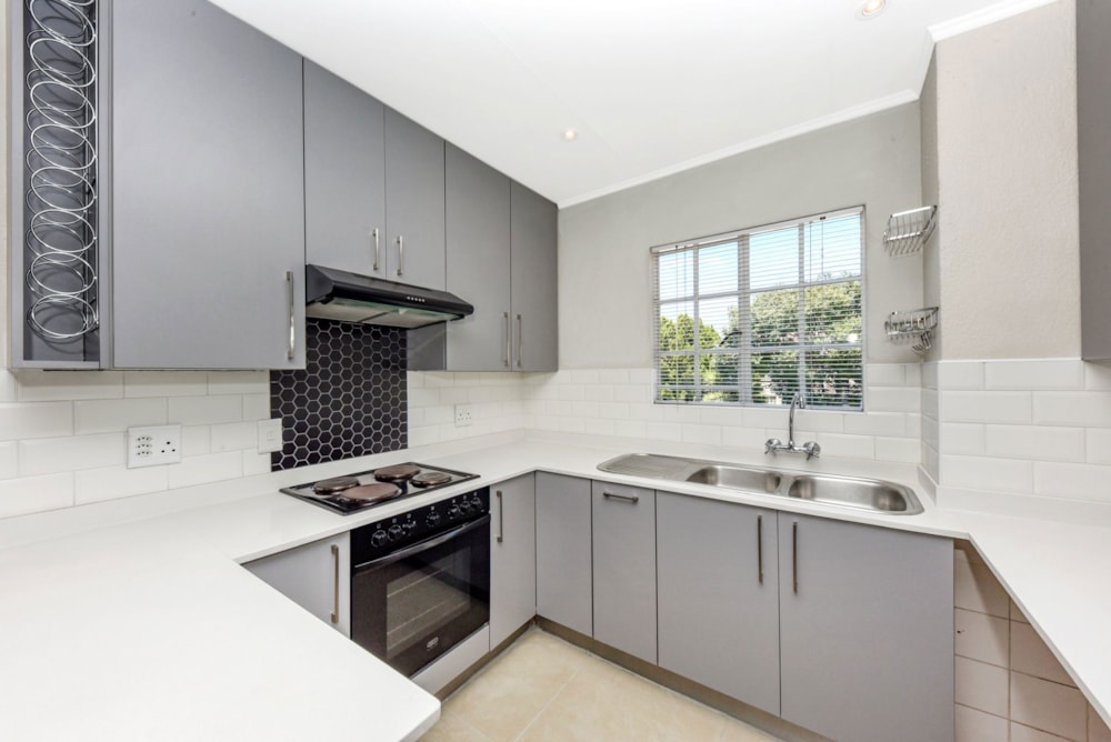 Apartment for sale in Paulshof - FW1729312